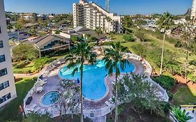 Gorgeous Studio Near Parks And Convention Center